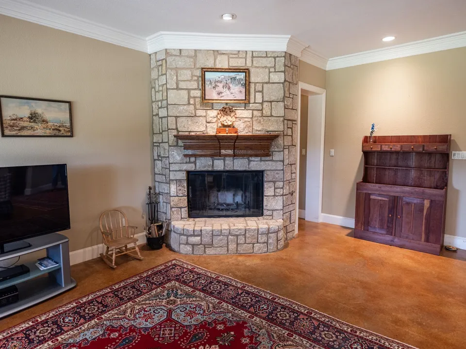 Justice Ranch | 89.4 Acres Luxury Ranch with Custom Home for Sale in Sunset, Texas